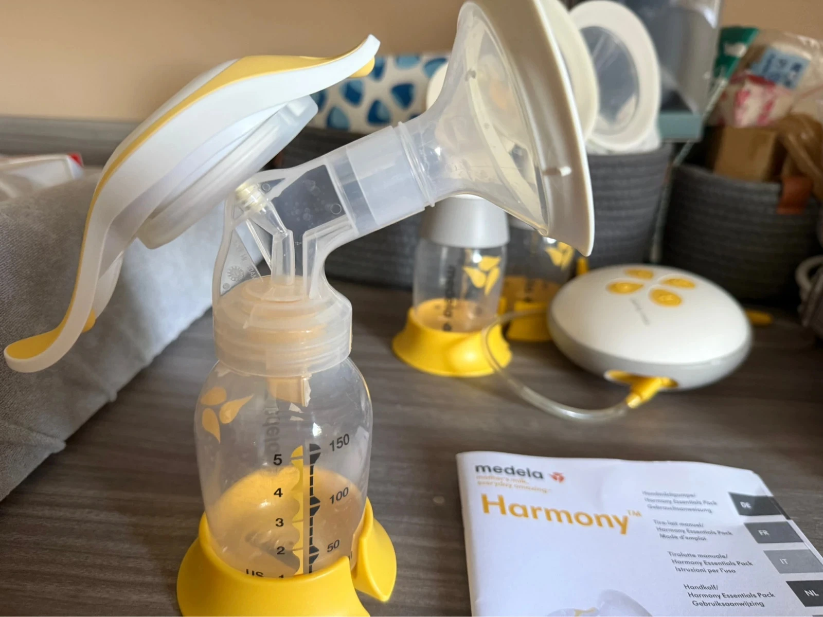 Lot Medela compleet – Dubbele elektrische melkpomp + handmatige melkpomp + accessoires – photo 13